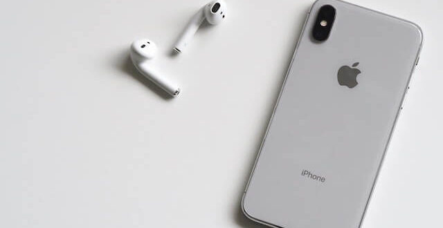apa itu earphone